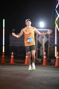 BIB: 165, 43155
                            <button type="button" onclick="openModal(21307064)" class="btn btn-primary btn-sm float-right btn-popup" data-toggle="modal" data-target=".modal-high-quality">
                        <i class="fas fa-shopping-cart"></i> Add to Cart
                    </button>
                                            <button type="button" onclick="isThisMe(21307064, true)" class="btn btn-success btn-sm float-right btn-popup btn-isme hidden" data-toggle="tooltip" data-placement="bottom" title="นี่คือรูปของคุณใช่ไหม คลิกที่นี่เพื่อเอาเข้าอัลบั้ม">
                        <i class="fas fa-plus"></i> Add to album
                    </button>
                    <button type="button" onclick="isThisMe(21307064, false)" class="btn btn-warning btn-sm float-right btn-popup btn-isnotme hidden">
                        <i class="fas fa-ban"></i> Remove from album
                    </button>